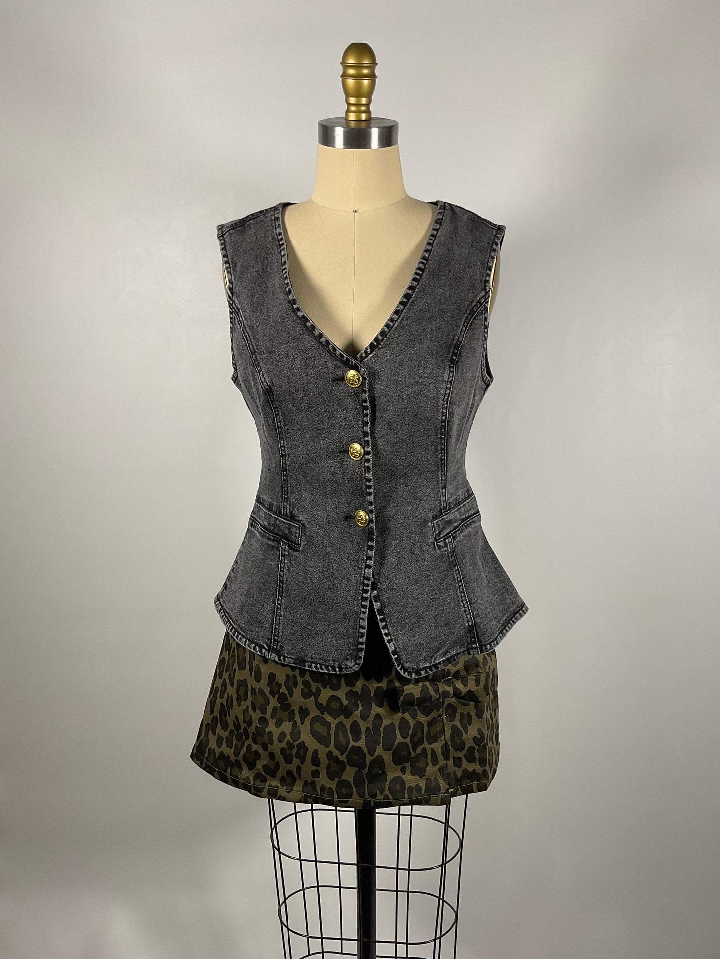 Gabriella Leopard Mini Skort