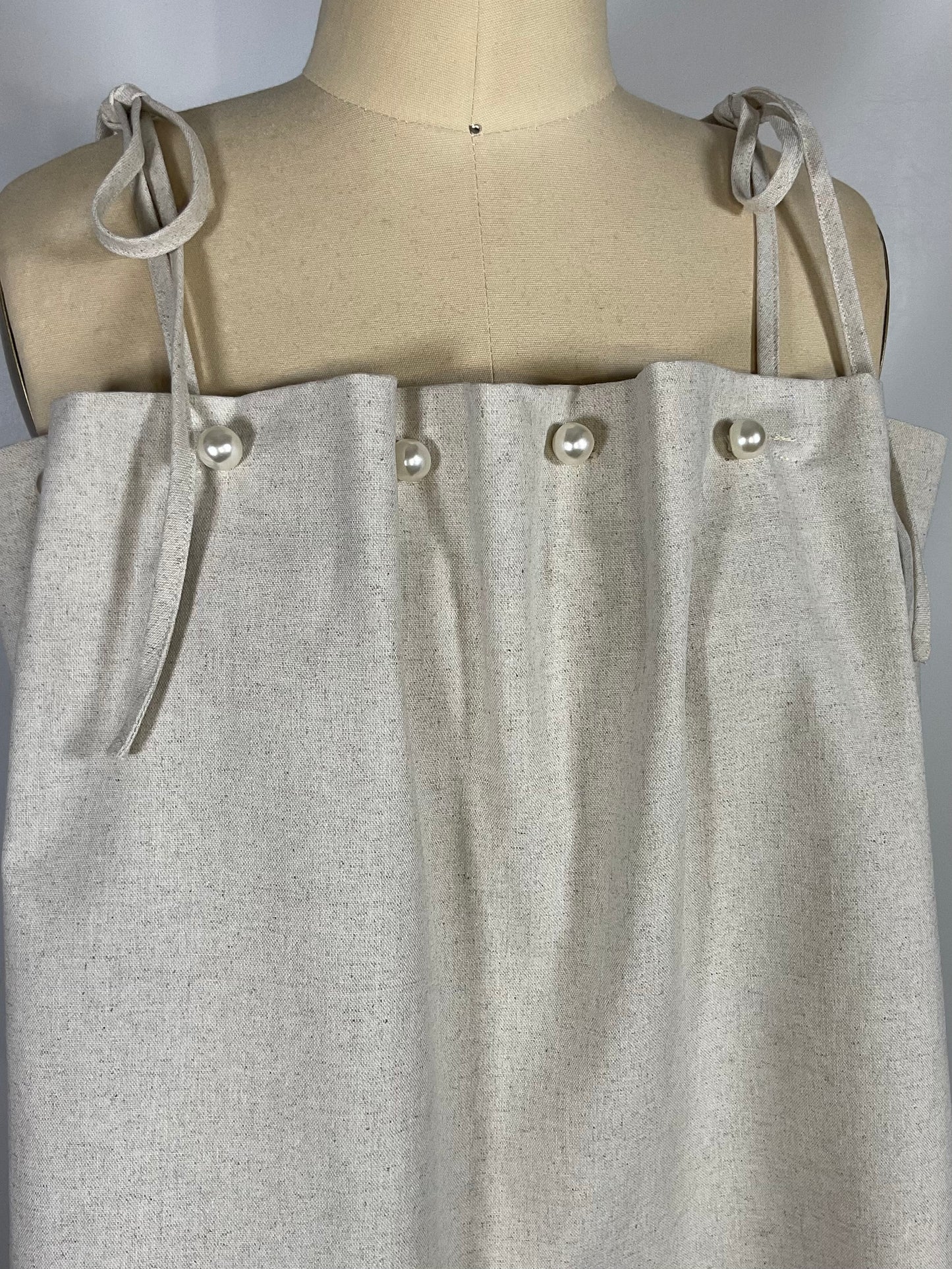 Isabella Pearl Linen Top