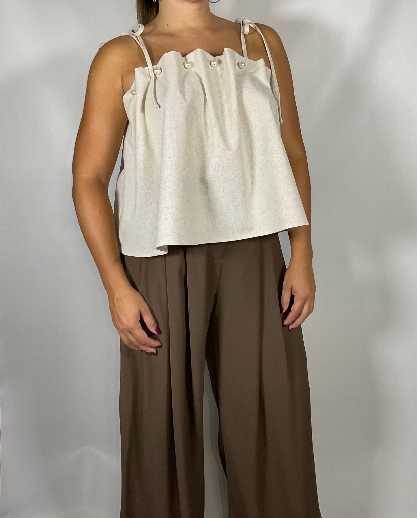 Isabella Pearl Linen Top